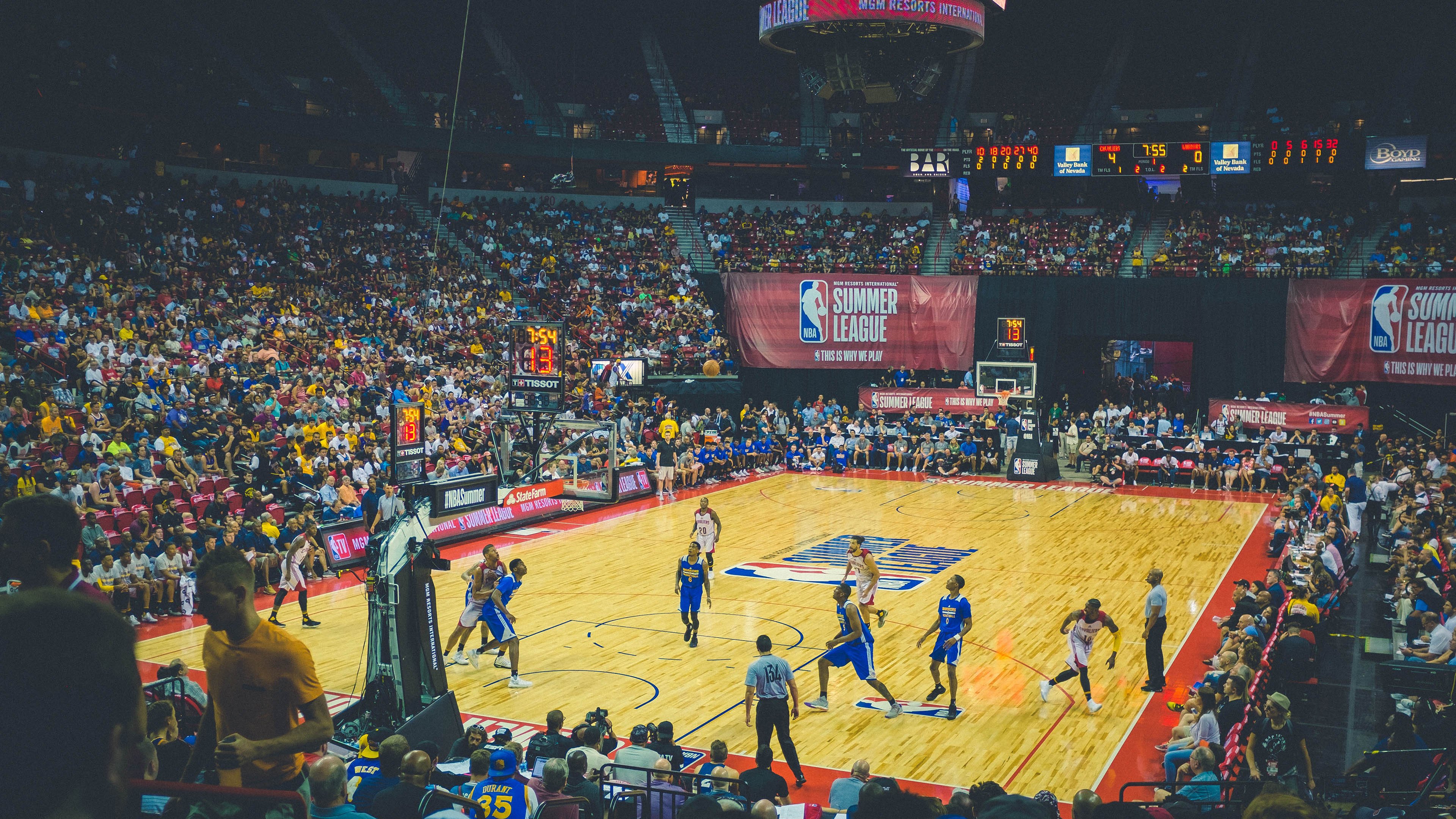 开云体育-英格兰橄榄球市场前景吸引企业资本关注，英式橄榄球官网